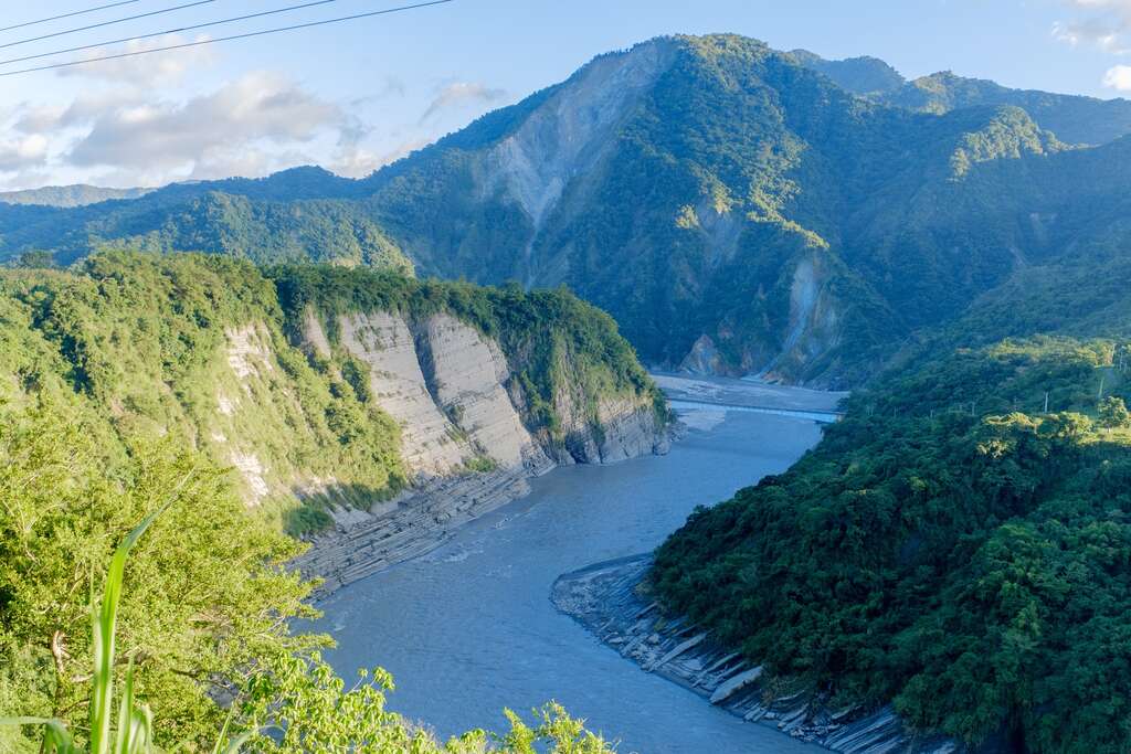 奇美部落泛舟和空拍景色(壓)