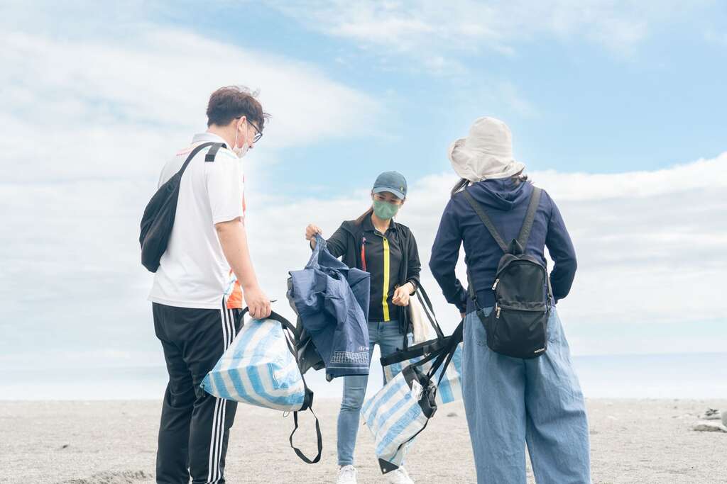 南迴永續旅行-金崙沙灘淨灘