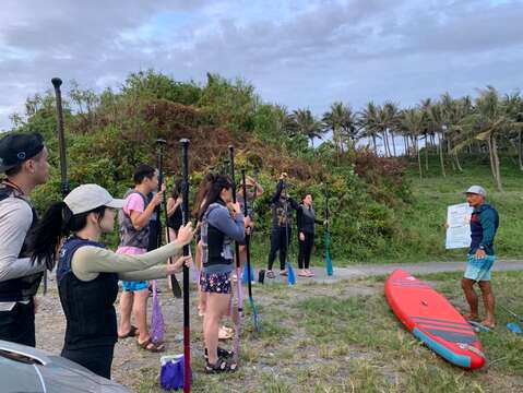 111年度向海小旅行-SUP安全宣導