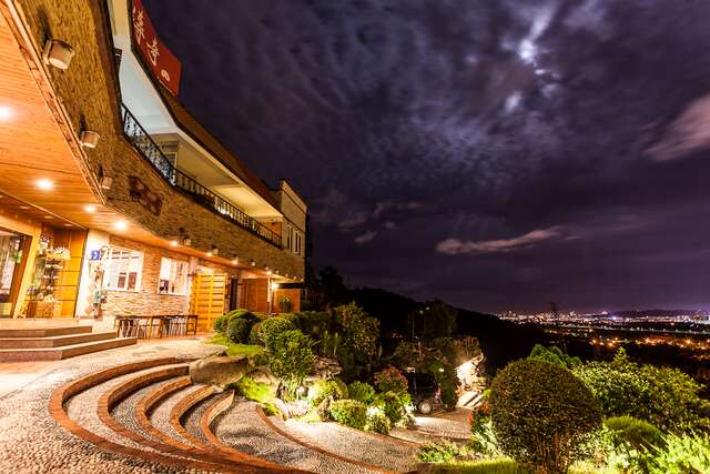 絕佳的花蓮夜景視野