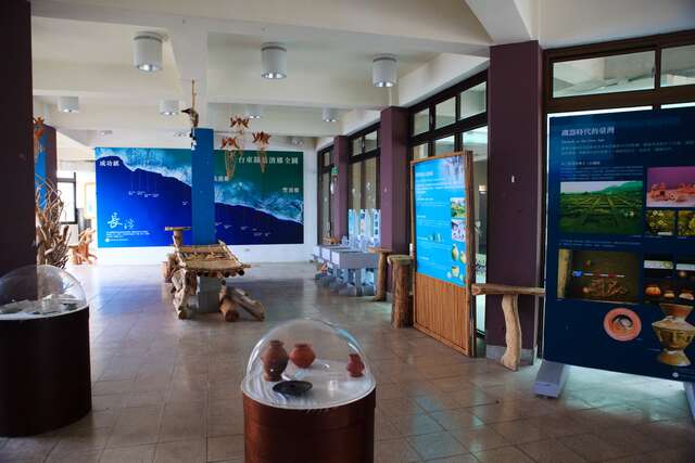 台東八仙洞遊客中心文物介紹展示區