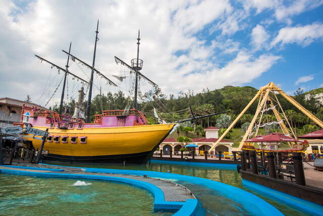 海洋公園遊樂設施 – 晴空纜車、海盜大驚航、黑鬍子海盜船