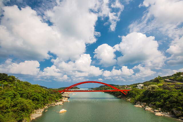 遠眺長虹橋