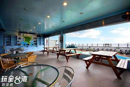 綠堤咖啡館