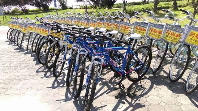 阿羅哈租車店