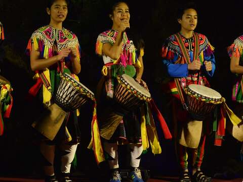 Local Aboriginal Performing Groups
