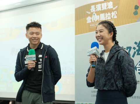前FOX體育台主播侯以理代言人