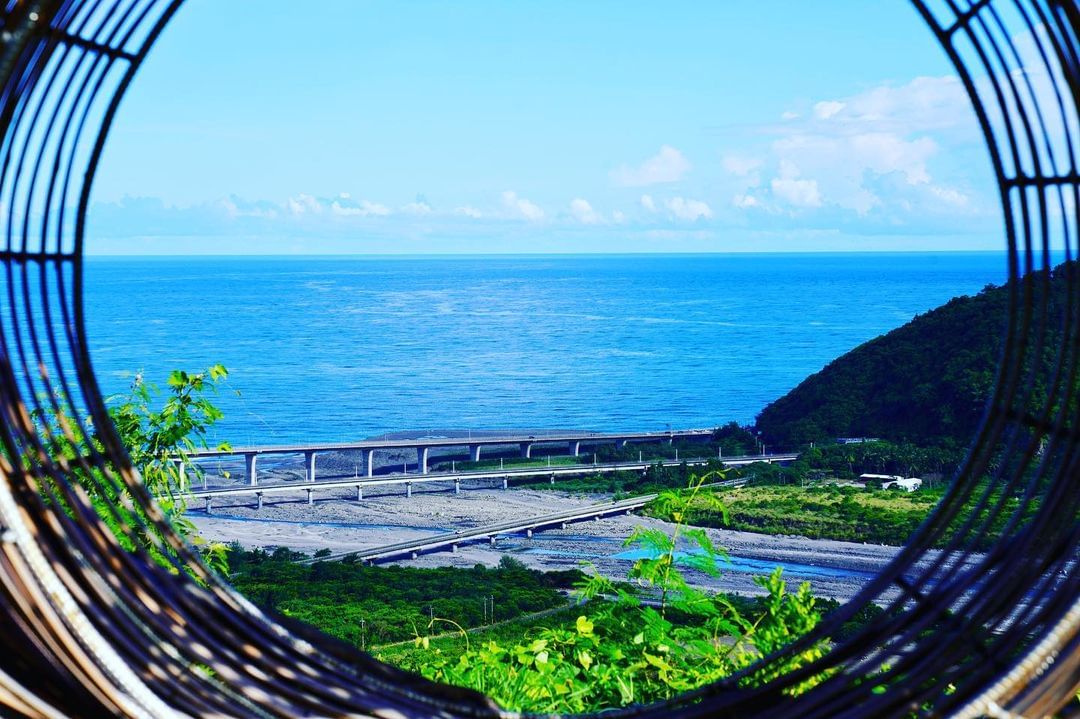 南迴海之窗-感謝 @9625_papago 分享美照☺️-歡迎在您的照片標記我們 @ecnsa讓更多人看見台灣最美東海岸在想投稿的...