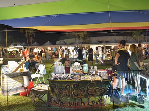 月光海音樂會市集